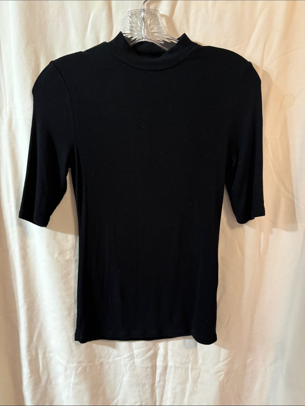 Guess Classic Solid Black Ribbed Short Sleeve Mock Neck Stretch Top